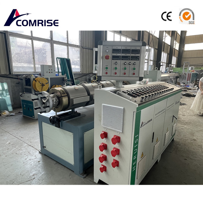La linea di produzione di tubi in PVC da 50-250 mm è attualmente in produzione