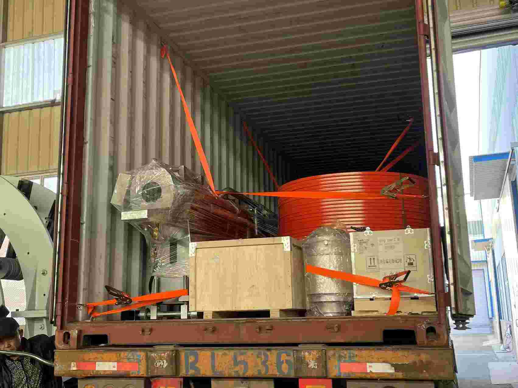 La nostra fabbrica si sta preparando a spedire nella regione del Medio Oriente