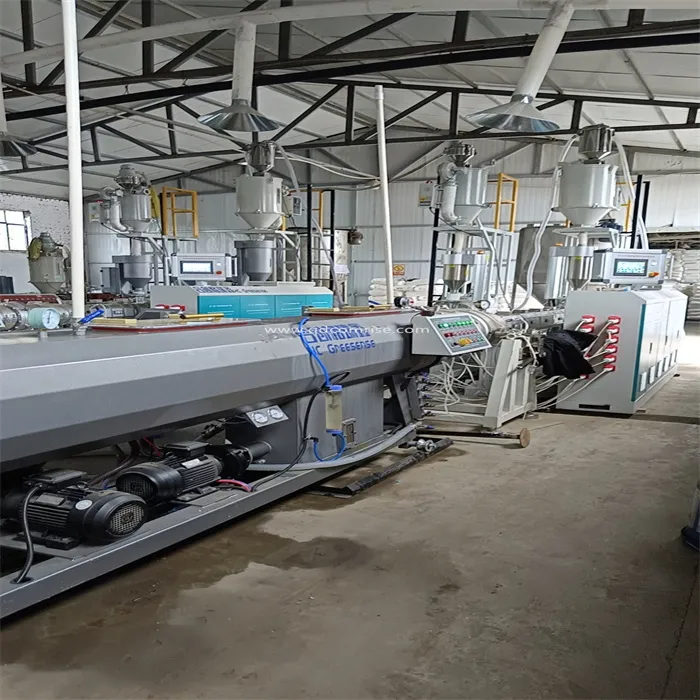 Macchina di produzione di tubi HDPE
